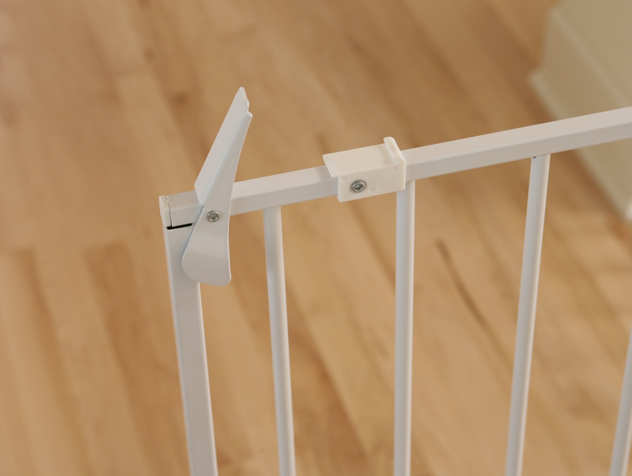 Carlson Maxi Walk Through Pet Gate, 5059 Inches Wide, Hardware Mounted