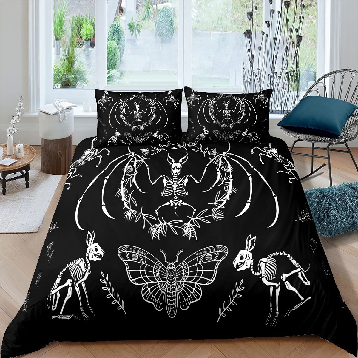 Loussiesd Skull Duvet Cover Bat Skeleton Bedding & Linen Boho Moth Gothic Skull Bedding Set For Kids Boys Girls Adults Halloween Themed Bedding & Linen Ultra Soft Horror King Size Bedclothes Zipper — image 1