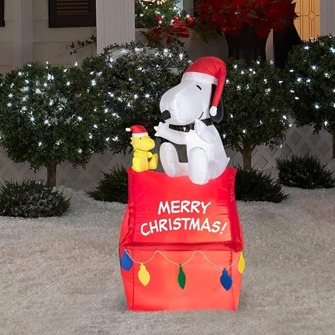 3.5 Ft Tall Christmas Outdoor LED Inflatable Snoopy and Woodstock