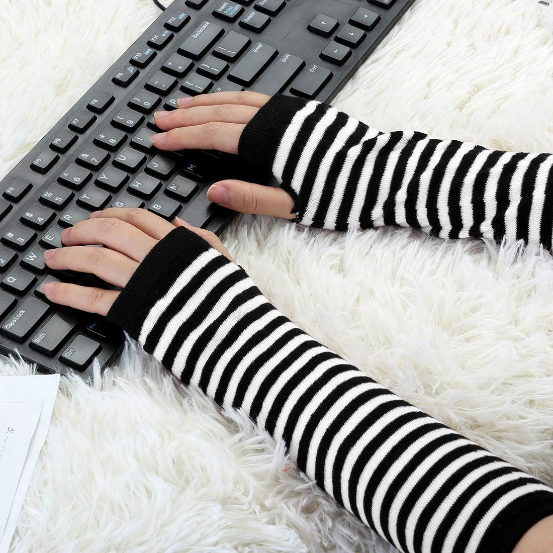 Allegra K White Black Stripe Print Stretchy Fingerless Arm Warmers Gloves Pair at  Women’s Clothing store