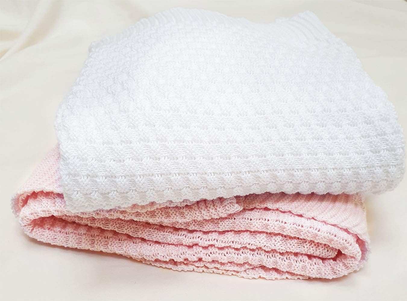 100 Coton Bio Wallaboo Couverture Pour Bebe Eden Couverture De Bebe Tricotee Couleur Creme Tres Doux Pour Bebe Plaid 90 X 70 Cm Fabrique En Allemagne La Chambre De Bebe Matelas Et
