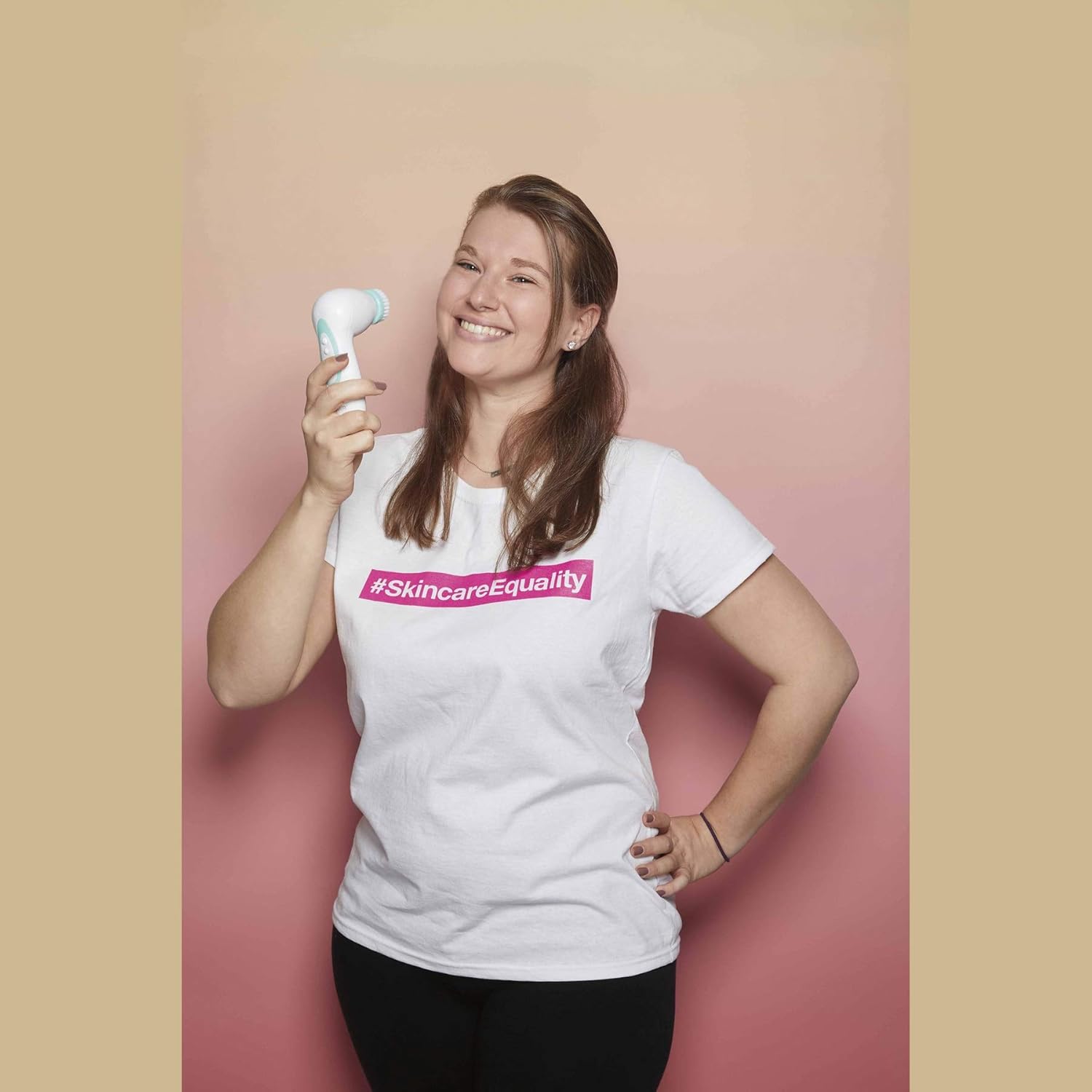 True Glow by Conair Battery Operated Sonic Facial Cleansing Brush, White: Beauty