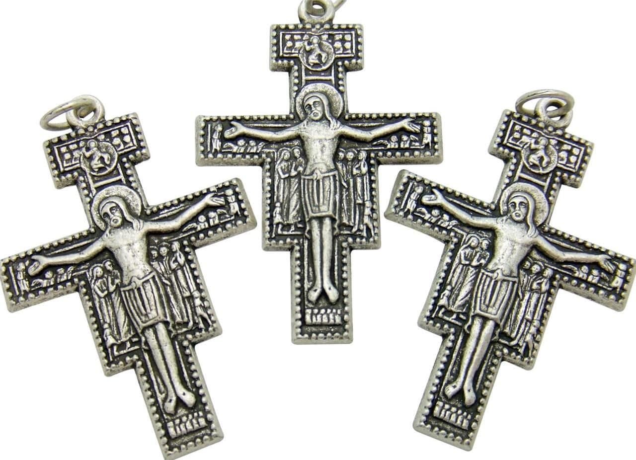 Crucifix Set of three San Damiano Crucifixes 6.5 cm high. Metal Franciscan Cross. San Damiano Cross. Pope Francis Cross. Pope Francis Crucifix.Franciscan