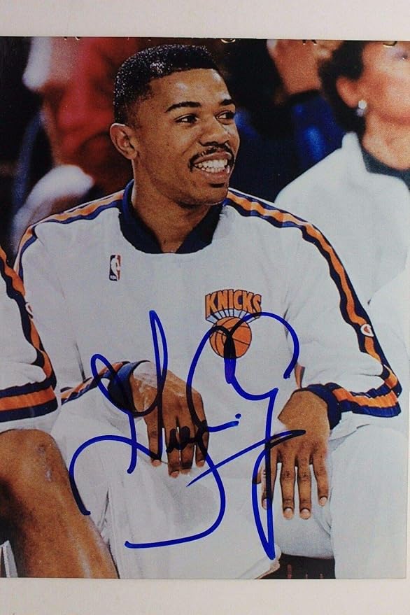 Greg Anthony New York Knicks UNLV Autographed 8x10 Signed NBA Photo 16M