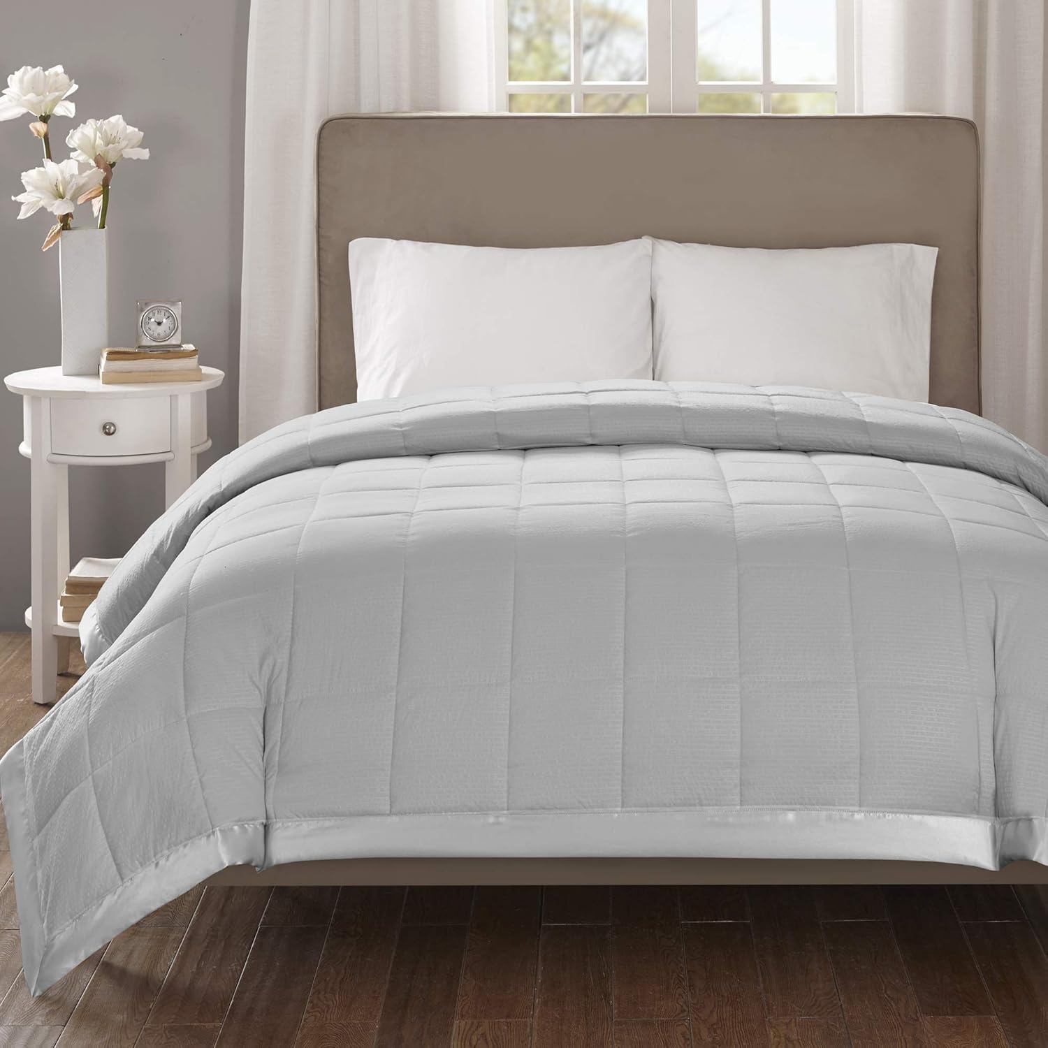 Madison Park Down Alternative Blanket Hypoallergenic 3M Scotchgard Stain Resistant Bedroom Bedding, Oversized Full/Queen, Cambria Grey