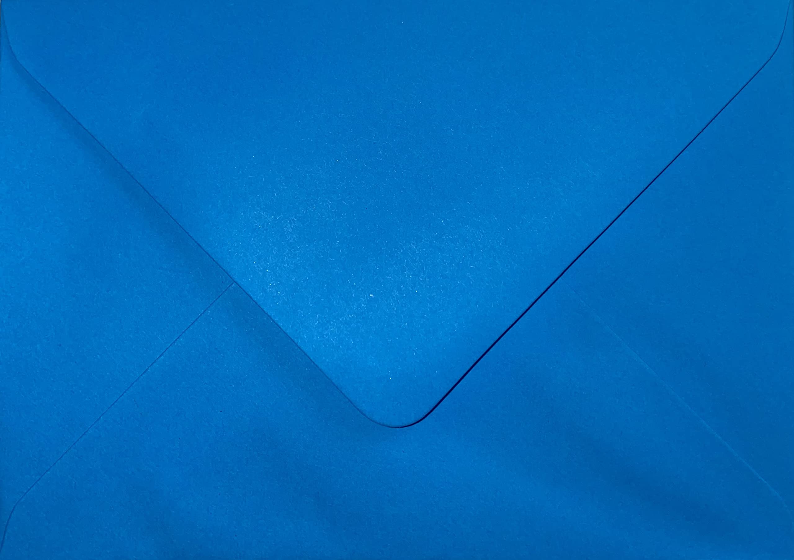 C5 (162x229mm) Coloured Envelopes Perfect for A5 Christmas Cards, Greeting Cards, Wedding Invitations, Crafts and Many More - Pack of 100 envelopes (Kingfisher Blue)