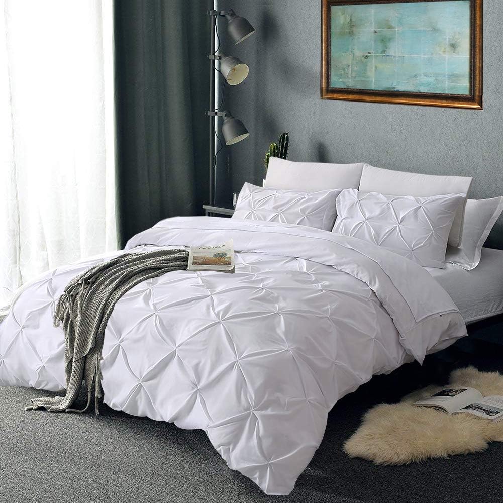Vailge 3 Piece Pinch Pleated Duvet Cover with Zipper Closure, 100% 120gsm Microfiber Pintuck Duvet Cover, Luxurious Pintuck Decorative(White, Queen): Home & Kitchen