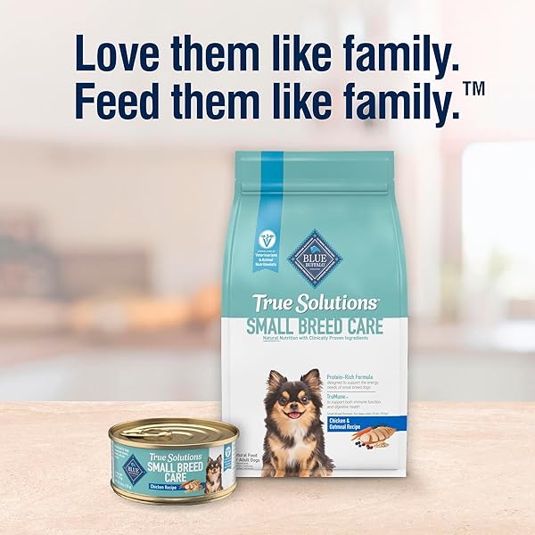 BLUE BUFFALO TRUE SOLUTIONS SMALL BREED CARE NATURAL DRY DOG FOOD FOR ADULT SMALL BREED DOGS, CHICKEN, 4-LB. BAG