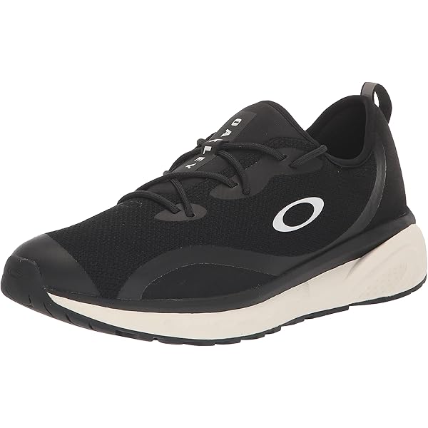 Amazon.com | Oakley Men's Edge Flex Sneaker, Blackout, 5