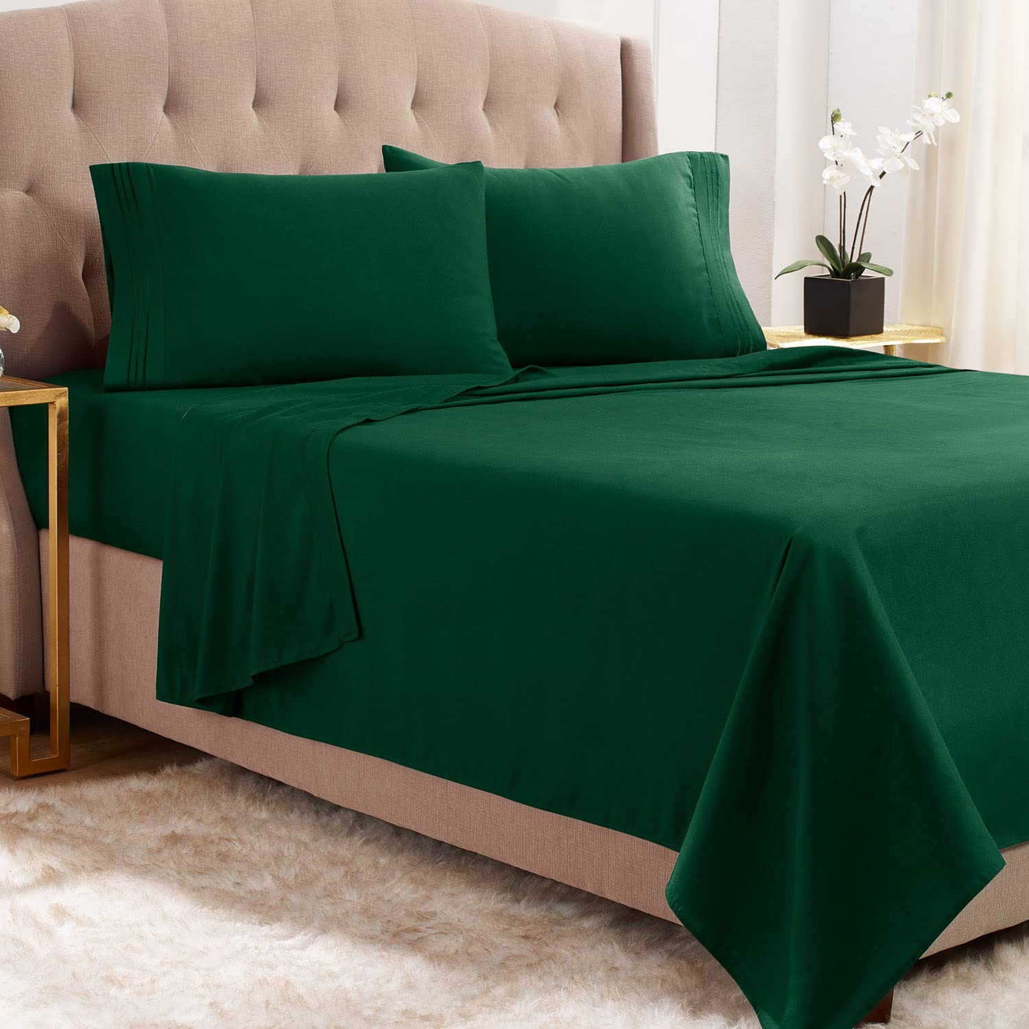 Empyrean - Super Soft Microfiber Bed Sheets - Double Brushed - Hotel Luxury, Hunter Green - Full Sheet Sets with 4 Corner Elastic Straps Image
