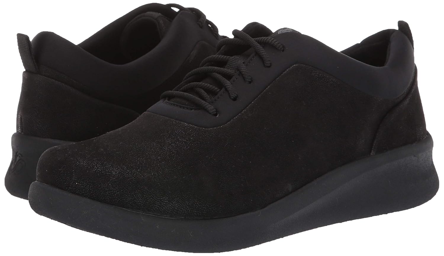 clarks women's sillian 2.0 pace sneaker