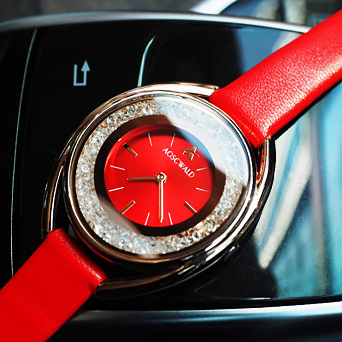 Longqi 30M Waterproof Women Quartz Watch with Leather Strap Swiss Wristwatches