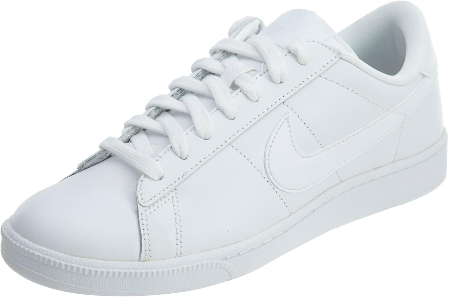 nike classic tennis shoes womens