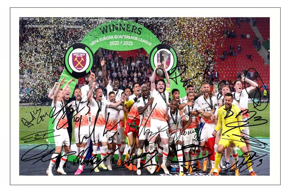 RJR PRINTS West Ham 2022/23 Conference League Winners Squad Signed 12x8 Inch Photo Print Pre Printed Signatures Football Autograph Gift