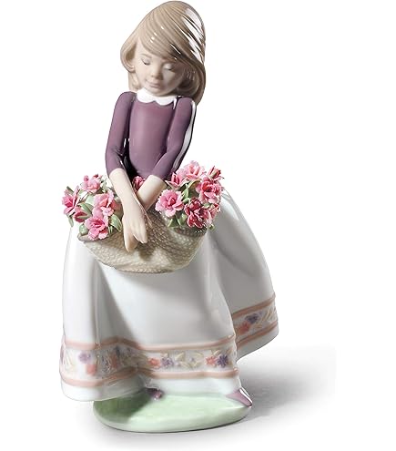 Amazon.com: LLADRÓ Fragrant Bouquet Girl Figurine. Porcelain Girl