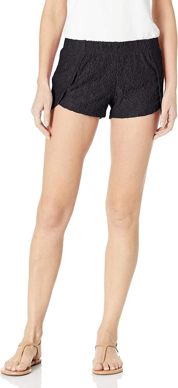 tulip hem shorts