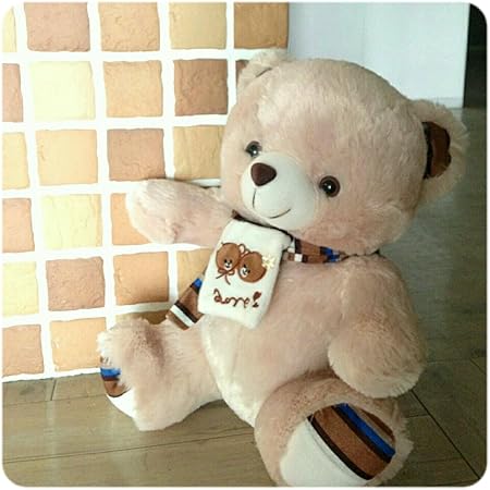 Amazon くま ぬいぐるみ プレゼントラッピングしてます ふわっふわっ もふもふ 高さ40ｃｍ ぼくボービィー 肉球がボーダーになっているのが名前の由来なんだって トレードマークのマフラーをつけてオシャレをしてみましたっ おもちゃ おもちゃ
