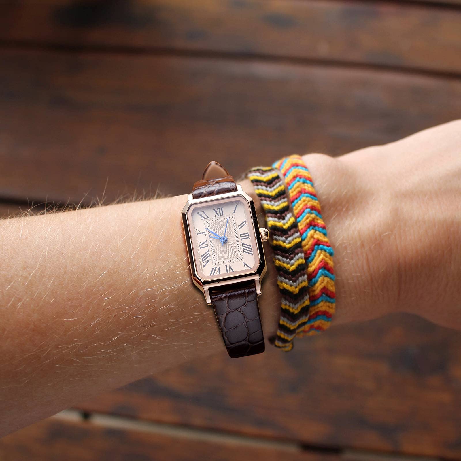 BISONSTRAP Watch Straps for Women, Crocodile Pattern Leather Thin Watch Replacement Bands, 8mm 10mm 12mm 14mm 16mm 18mm 20mm