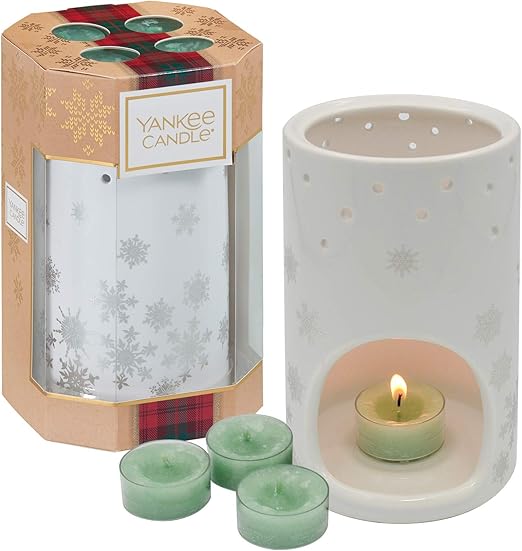 Amazon Com Yankee Candle Gift Set With 4 Scented White Fir Tea Lights And 1 Snowflake Luminary Alpine Christmas Collection Festive Snowflake Gift Box Home Kitchen