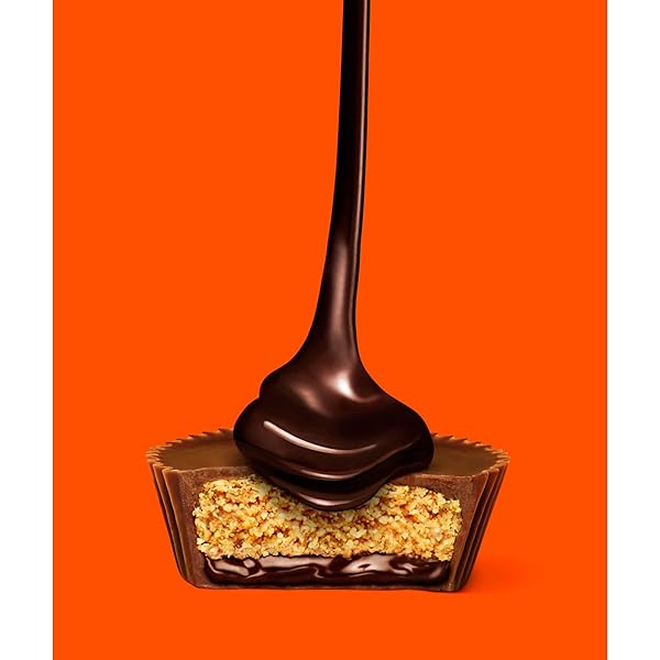 REESE’S BIG CUP CHOCOLATE LAVA MILK CHOCOLATE PEANUT BUTTER CUPS, CANDY PACKS, 1.4 OZ (16 COUNT)