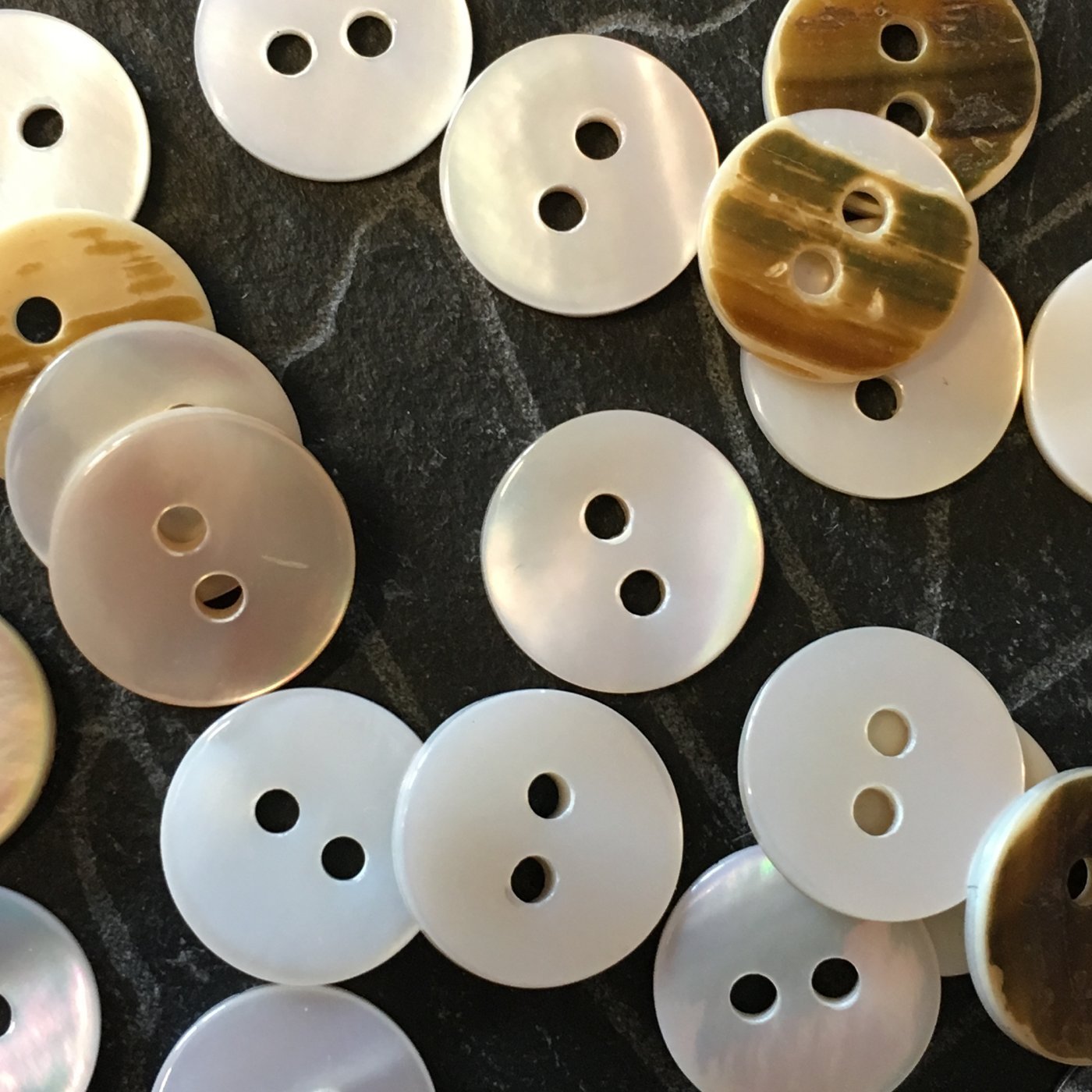 11mm mother of pearl shell buttons, cream buttons, pack of 20