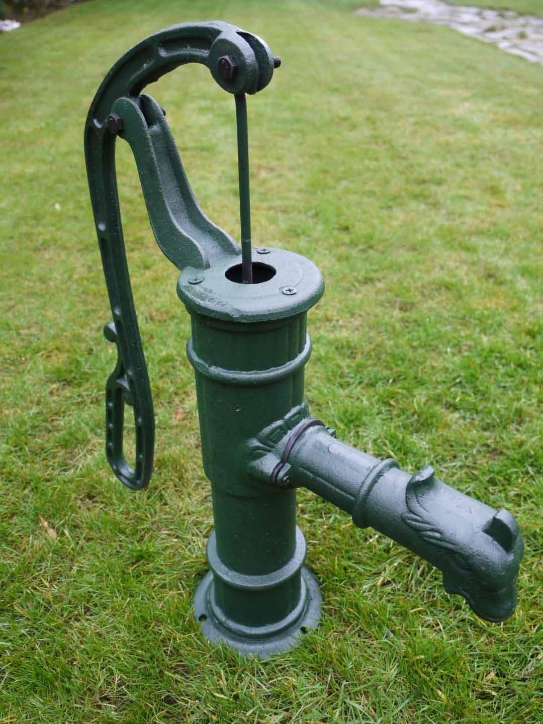 Victorian Style Cast Iron Hand Water Pump Garden Feature Green Amazon