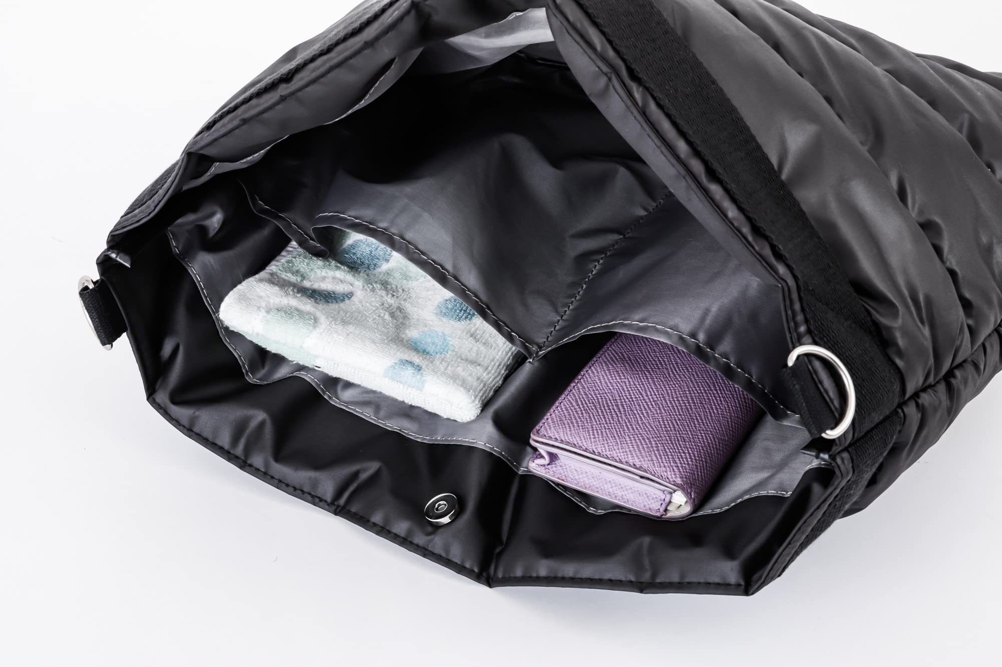 【ナノユニバース ムック本 付録】2ウェイキルティングバッグ