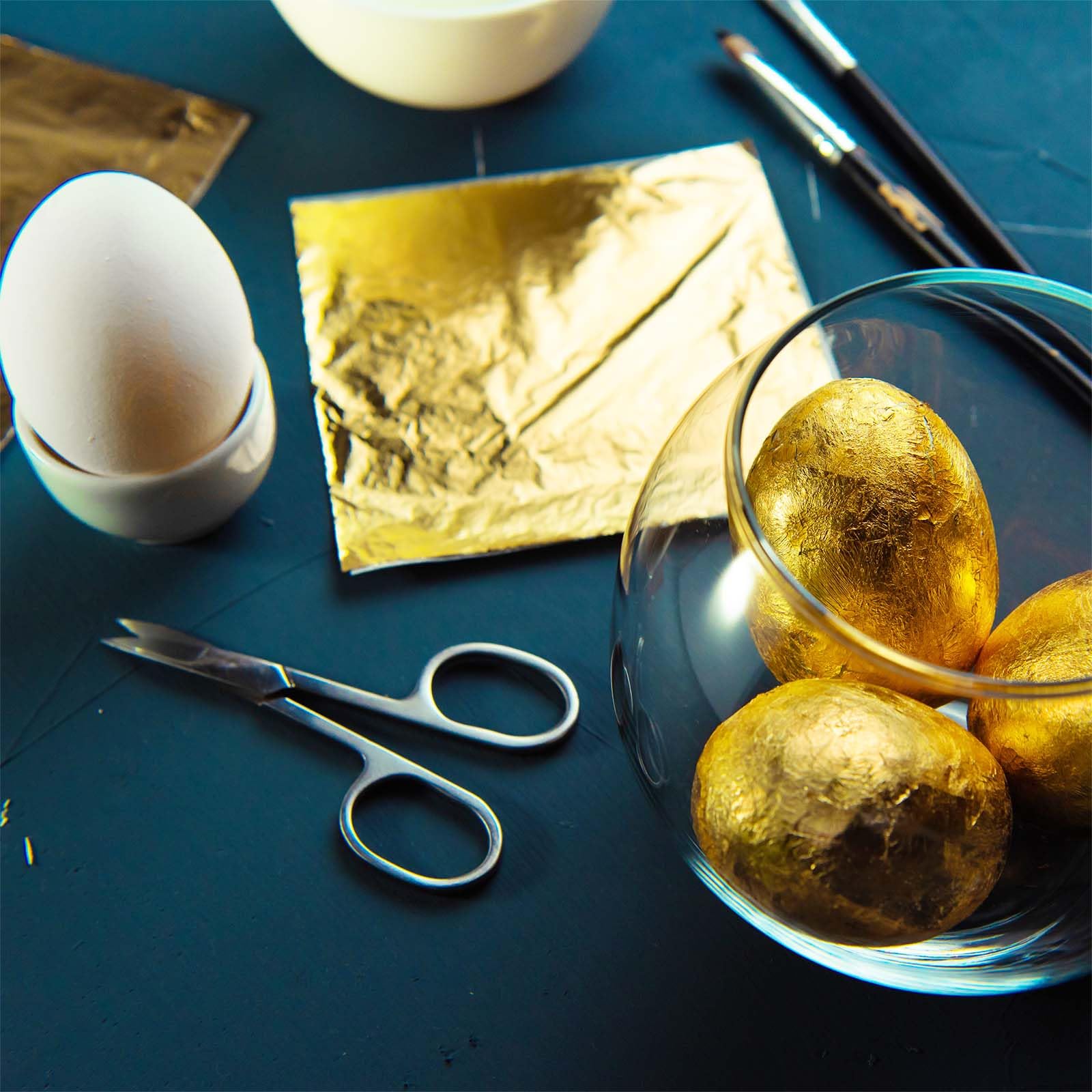 240 Sheets Gold Leaf Sheets 12 Colors Gold Foil Leaf Multi-Color Imitation Gold Leaf Paper for Art Decoration, Painting, Nails, Handicrafts, DIY Crafts(3.15 x 3.35 Inches)