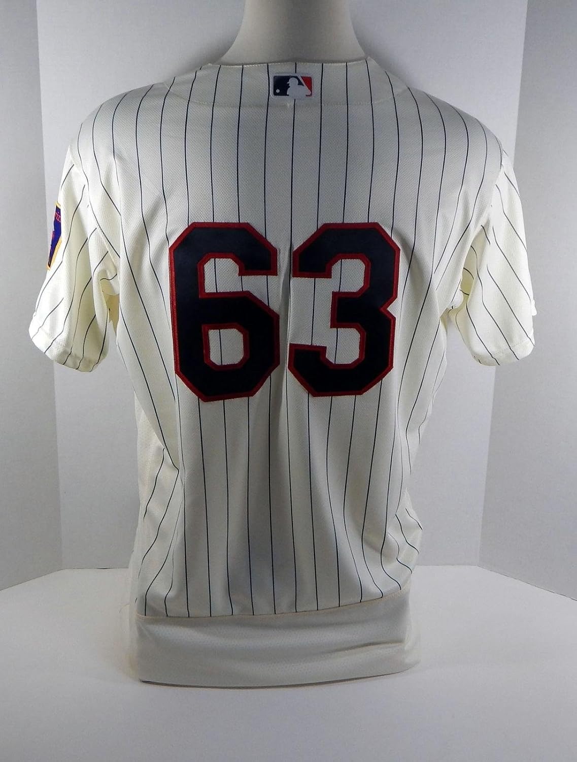 twins cream jersey