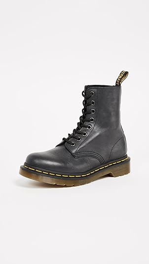 amazon doc martens 1460