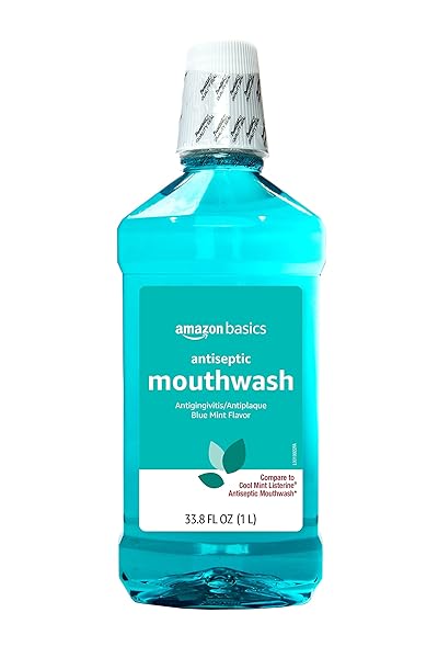 AMAZON BASICS ANTISEPTIC MOUTHWASH, BLUE MINT, FIGHTS BAD BREATH, PLAQUE AND GINGIVITIS, 1 LITER, 33.8 FL OZ, 1-PACK (PREVIOUSLY SOLIMO)