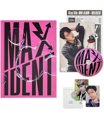 Amazon.com: Stray Kids - World Tour District 9 : Unlock in SEOUL