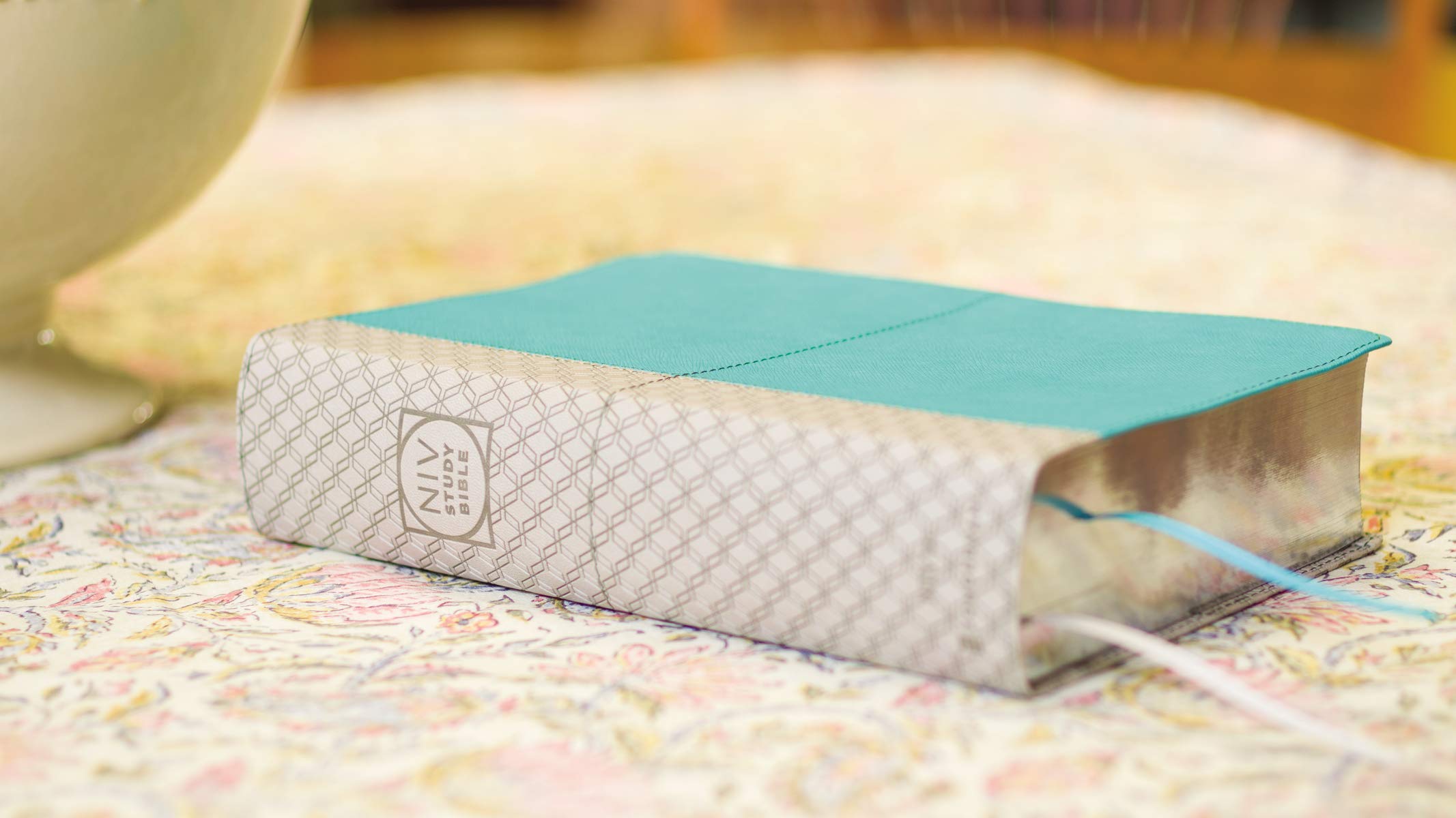 NIV Study Bible, Fully Revised Edition (Study Deeply. Believe Wholeheartedly.), Leathersoft, Teal/Gray, Red Letter, Comfort Print NIV Study Bible, Fully Revised Edition (Study Deeply. Believe Wholeheartedly.), Leathersoft, Teal/Gray, Red Letter, Comfort Print Imitation Leather