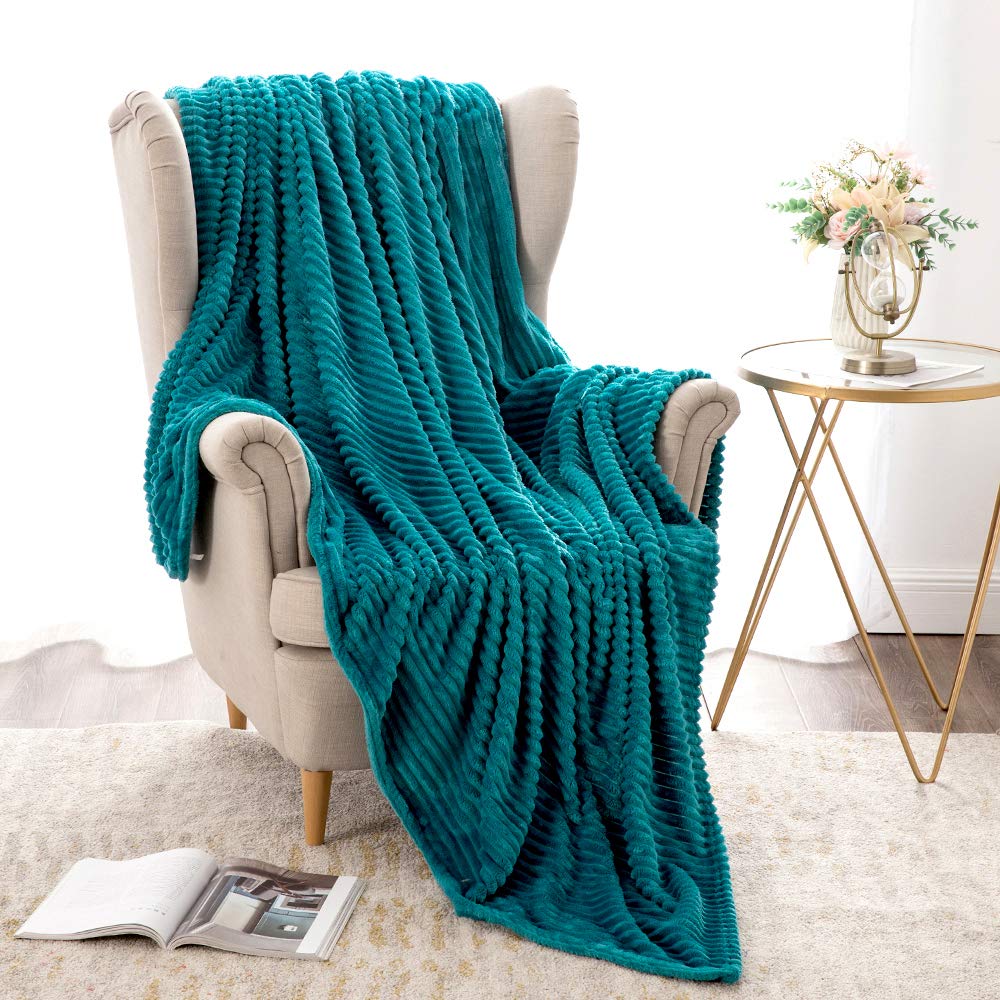 MIULEE Flannel Fleece Throw Blankets Soft Warm Comfortable Throws for Sofa Corduroy Fluffy Blanket Bed Throw for Bedroom Couch Travel Kids Bedroom Accessories 60x80Inch Light green