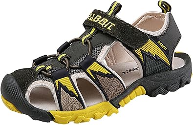 closed toe water sandals