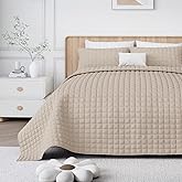 WSOFRLAC Luxury Velvet Quilt Set King Size, Comforter Set with Pillow Shams, Soft Lightweight Bedspread Coverlet Bedding Sets for All Seasons, Light Khaki