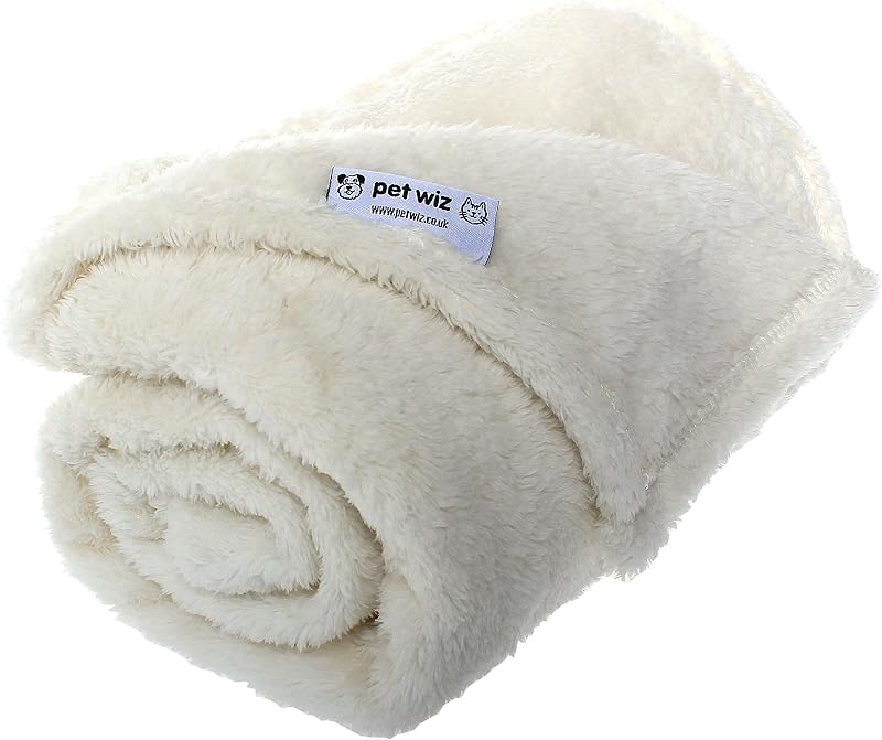 Pet Wiz Soft Fluffy Fleece Blanket Cream 80 x 100cm Medium