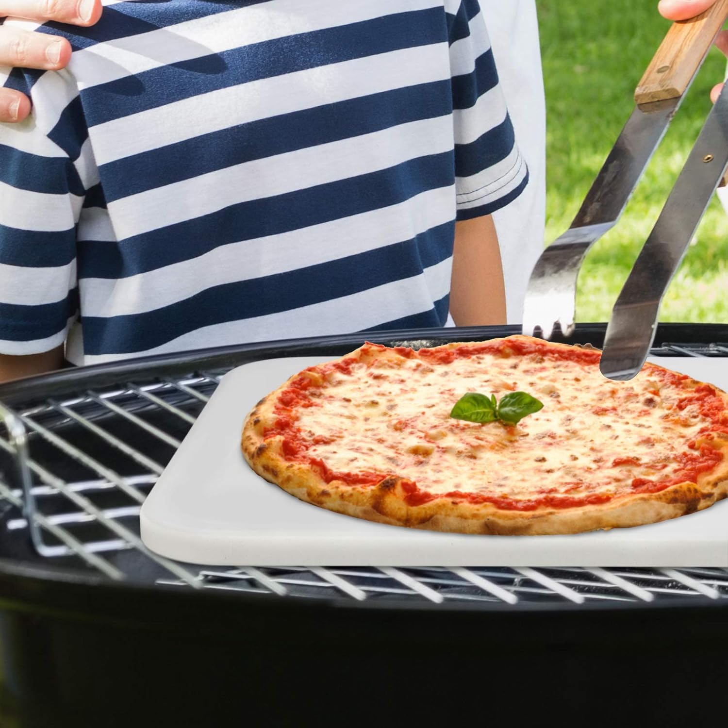 femor Pizza Grilling Stone 15"x12" Baking Stone for Oven, BBQ/Grill, Pizza Pan with Wooden Pizza Peel and Recipe, Rectangular : Garden & Outdoor