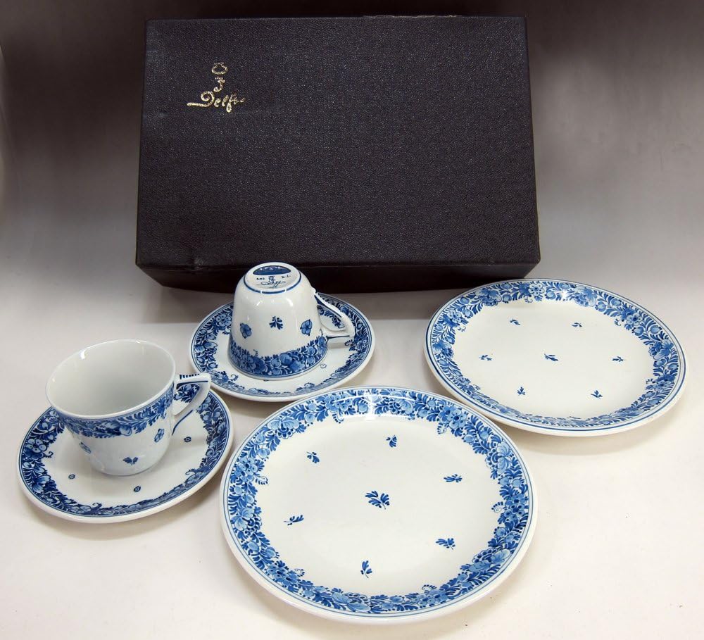 Amazon ロイヤルデルフト Delft ハンドペイント カップ ソーサー プレート各2セット カップ ソーサー オンライン通販