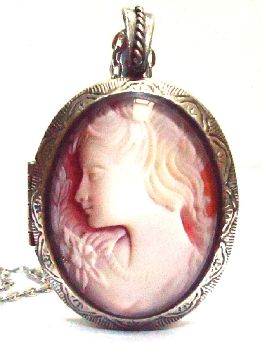 Vintage Style Antique Silver Glass Cameo Locket Pendant Necklace