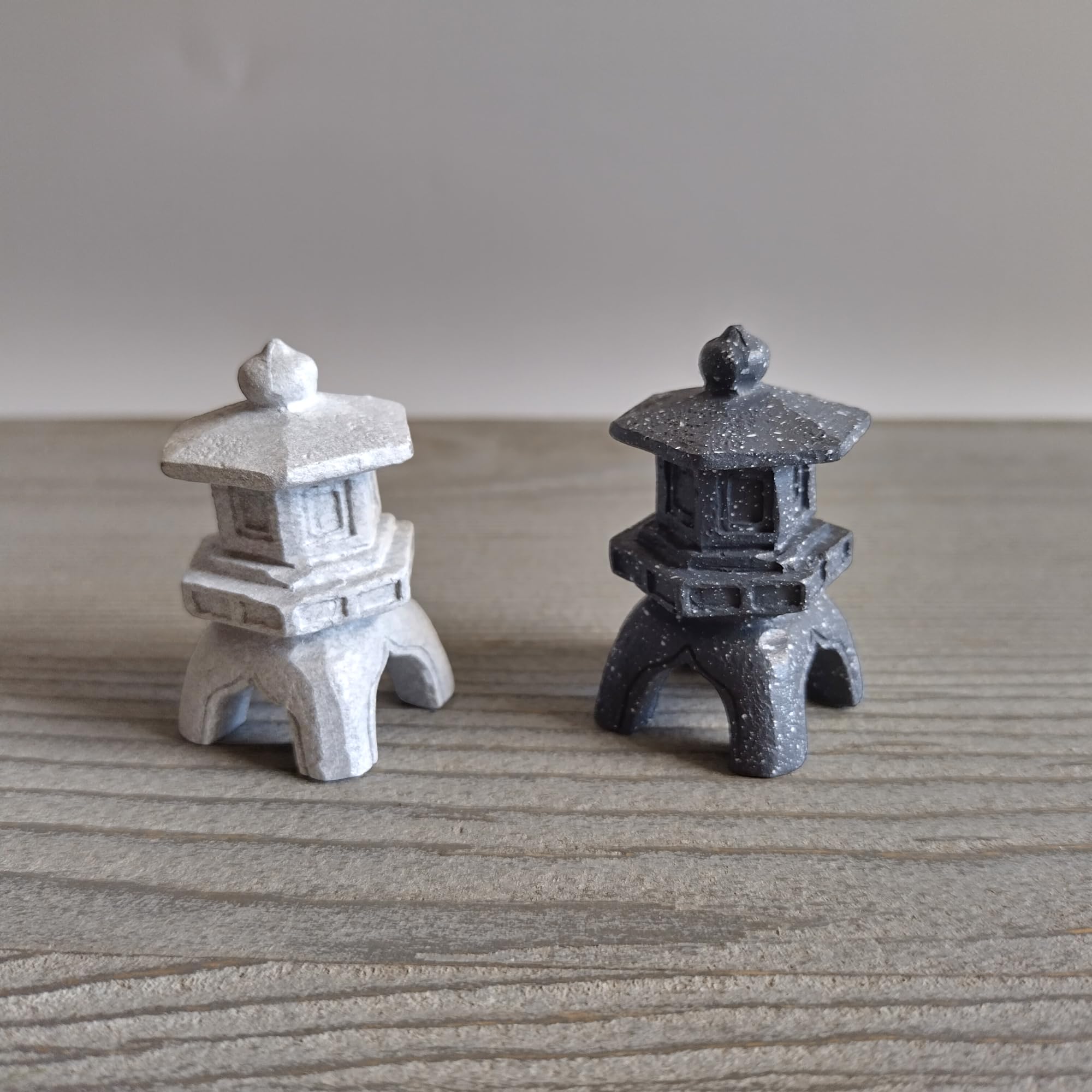 Miniature Japanese Lantern for Tabletop Terrarium, Zen Garden, Fairy Garden, Bonsai Tree Decoration (Twin Pack-Hexagon)