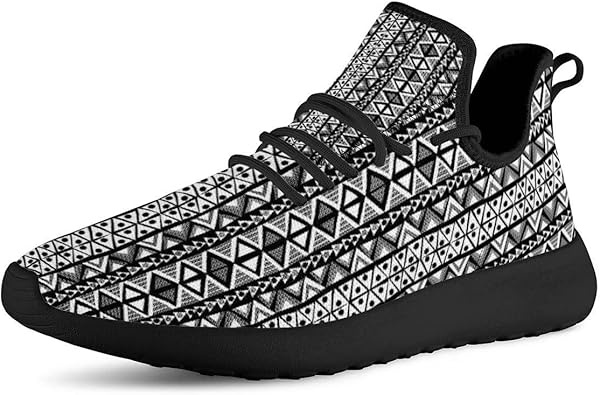 girls tennis trainers