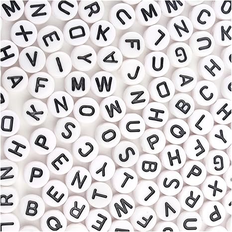 Amazon Co Jp Zhuz422 0個の混合英語の丸い正方形の文字ビーズハートのアルファベットビーズアクリルビーズのためのアクリルビーズdiyアクセサリー Diy Color 4x7mm White Letter Item Diameter 0pc ホーム キッチン