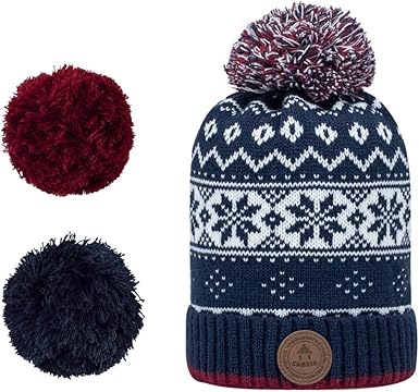 bonnet avec pompon interchangeable