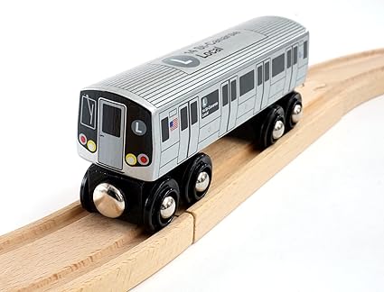 Amazon.com: Munipals Wooden Railway NYC 