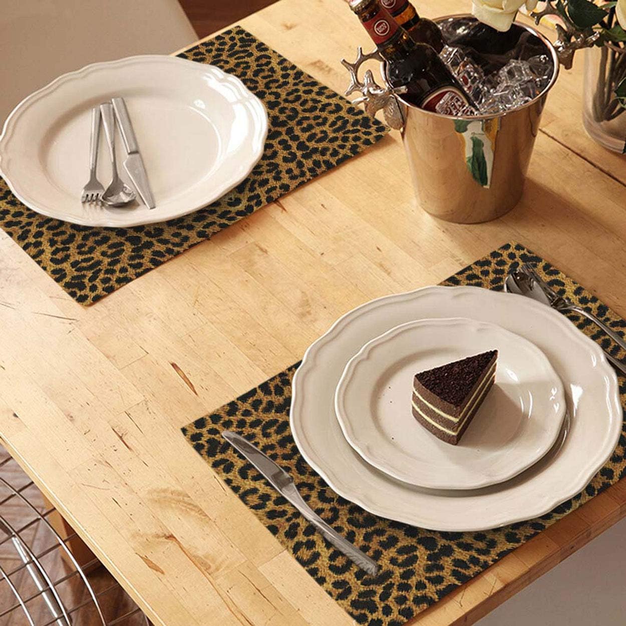 Mugod Leopard Placemats Sexy Leopard Print Decorative Heat Resistant Non-Slip Washable Place Mats for Kitchen Table Mats Set of 4 12"x18": Home & Kitchen