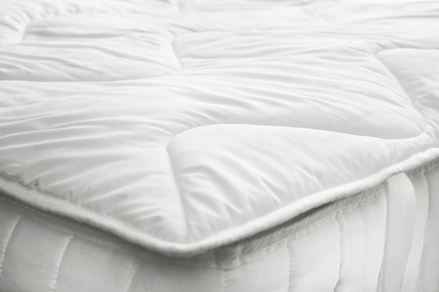 Slumberland Full Bed Size Heated Electric Mattress Topper, 9 Temperature Settings, all Night Use, Pre Heat Settings, Easy Fit - Image 5