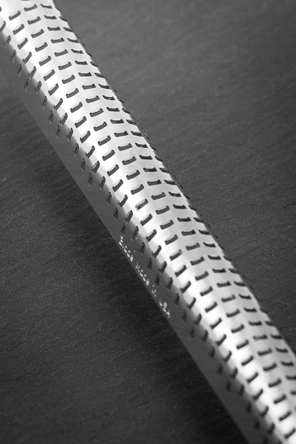 Microplane Spice Grater for Nutmeg Cinnamon, Chocolate, Nuts and Coffee Beans in Black with Stainless Steel Blade - Made in USA - Image 4