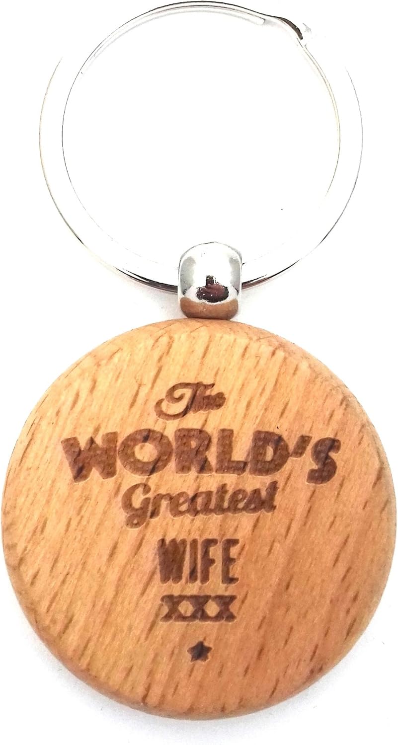 Chris Bag Of Goodies Wooden Keyring Key Ring The Worlds World's Greatest Wife