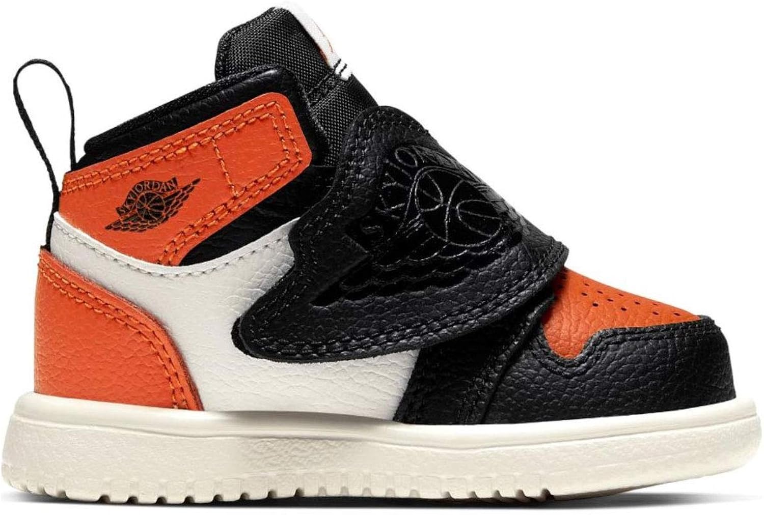 nike shattered backboard